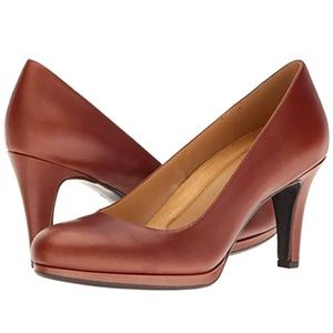 Naturalizer Michelle Platform Pump Dark Brown Leather Size 6.5